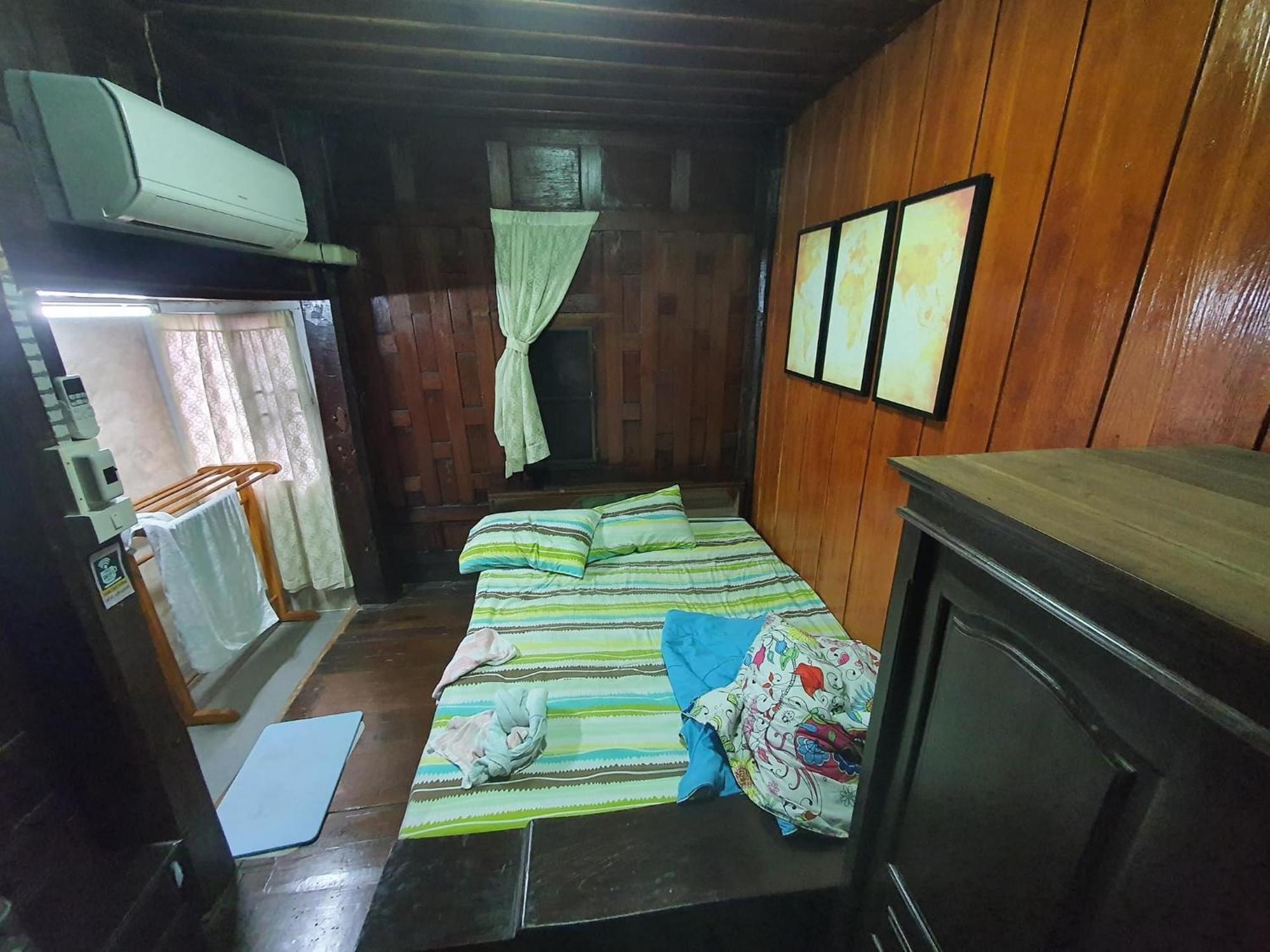 Solarcell Walking Street Homestay - โซล่าเซลล์ถนนคนเดินโฮมสเตย์ Ban Nong Nam Khan Exterior foto
